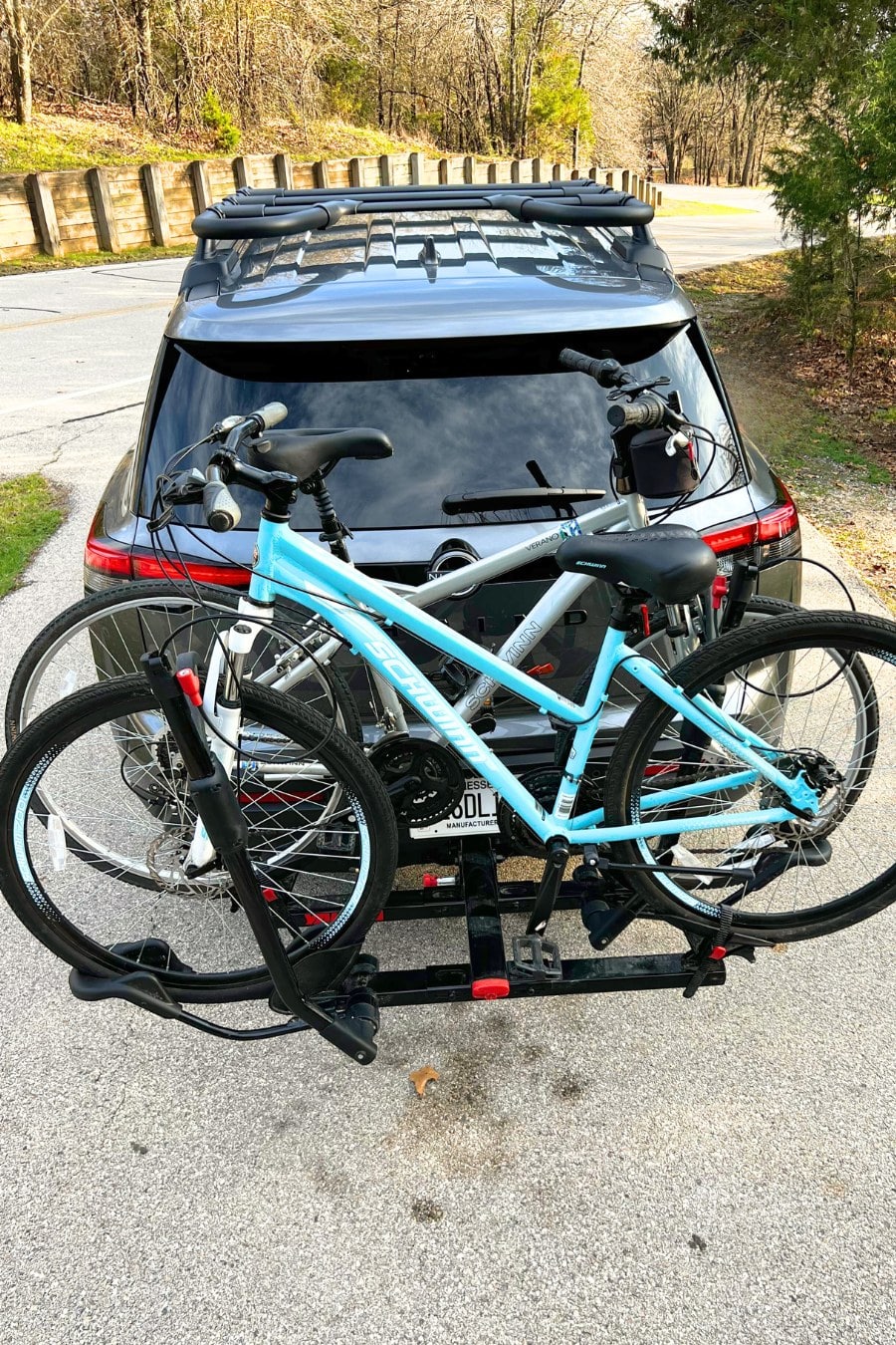 2024 Nissan Pathfinder & Bike Rack top view