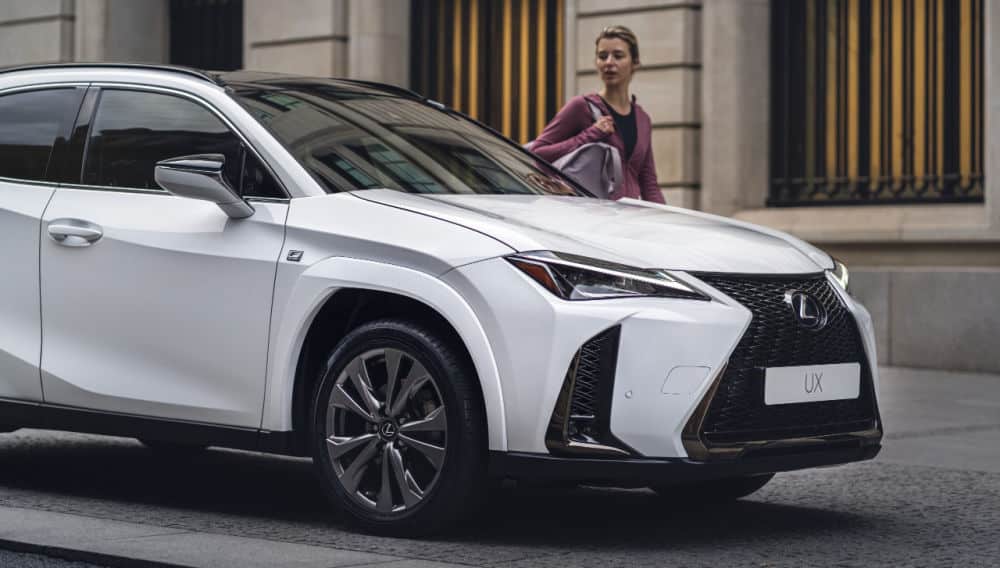 2025 Lexus UX300h F SPORT