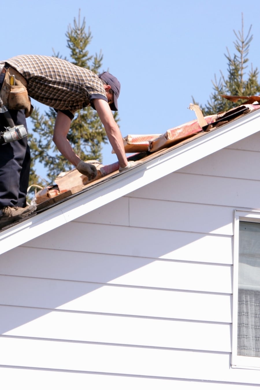 8 Horrible Mistakes To Avoid When You Do Roofing