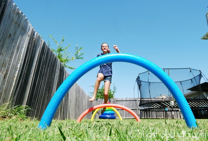 backyard-olympics-pool-noodle-hurdles