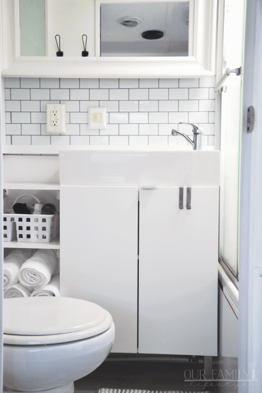 bathroom vanity and mirror