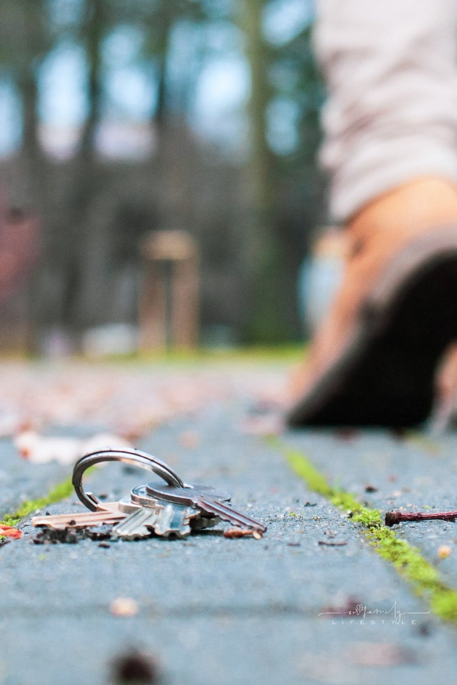 Man walks away from lost keys