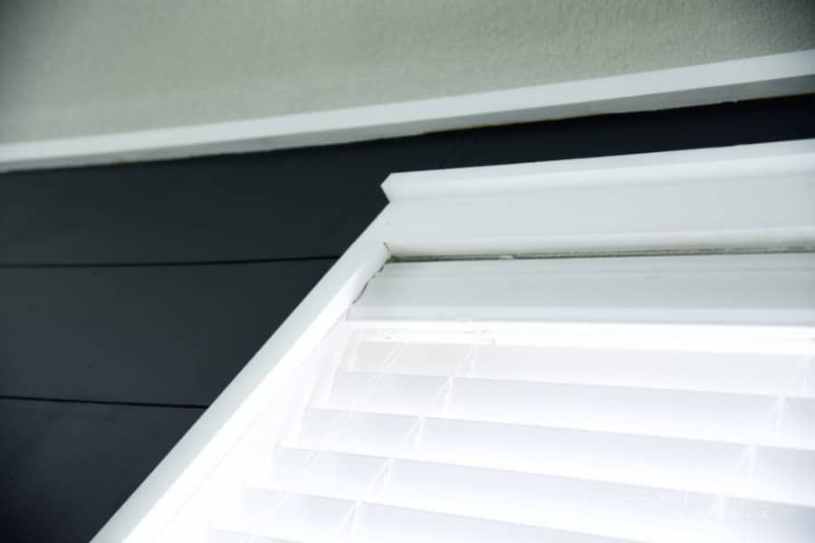 diy farmhouse trim around windows