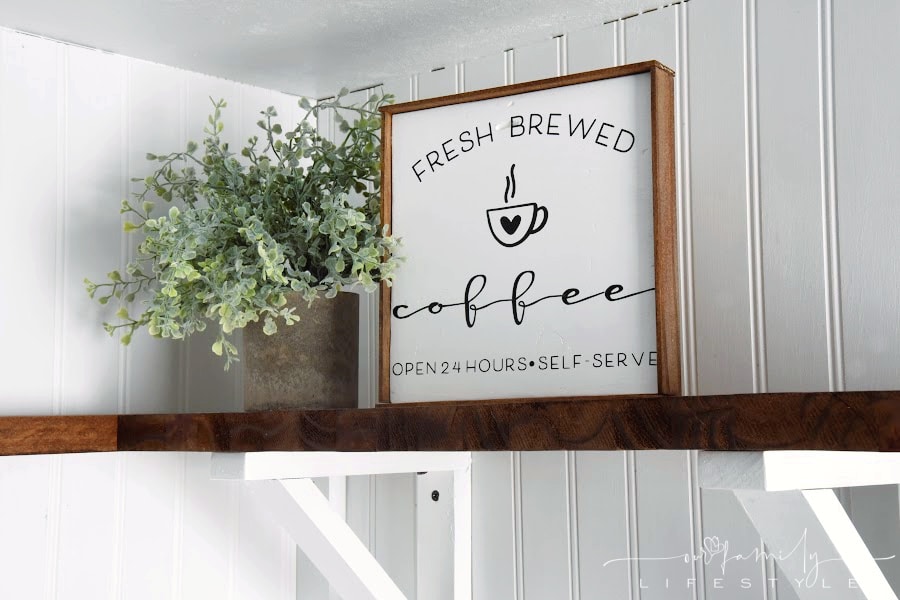DIY fresh brewed coffee sign
