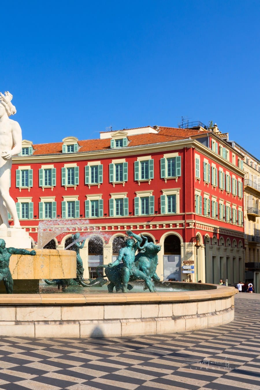 Fontaine du Soleil in Nice France