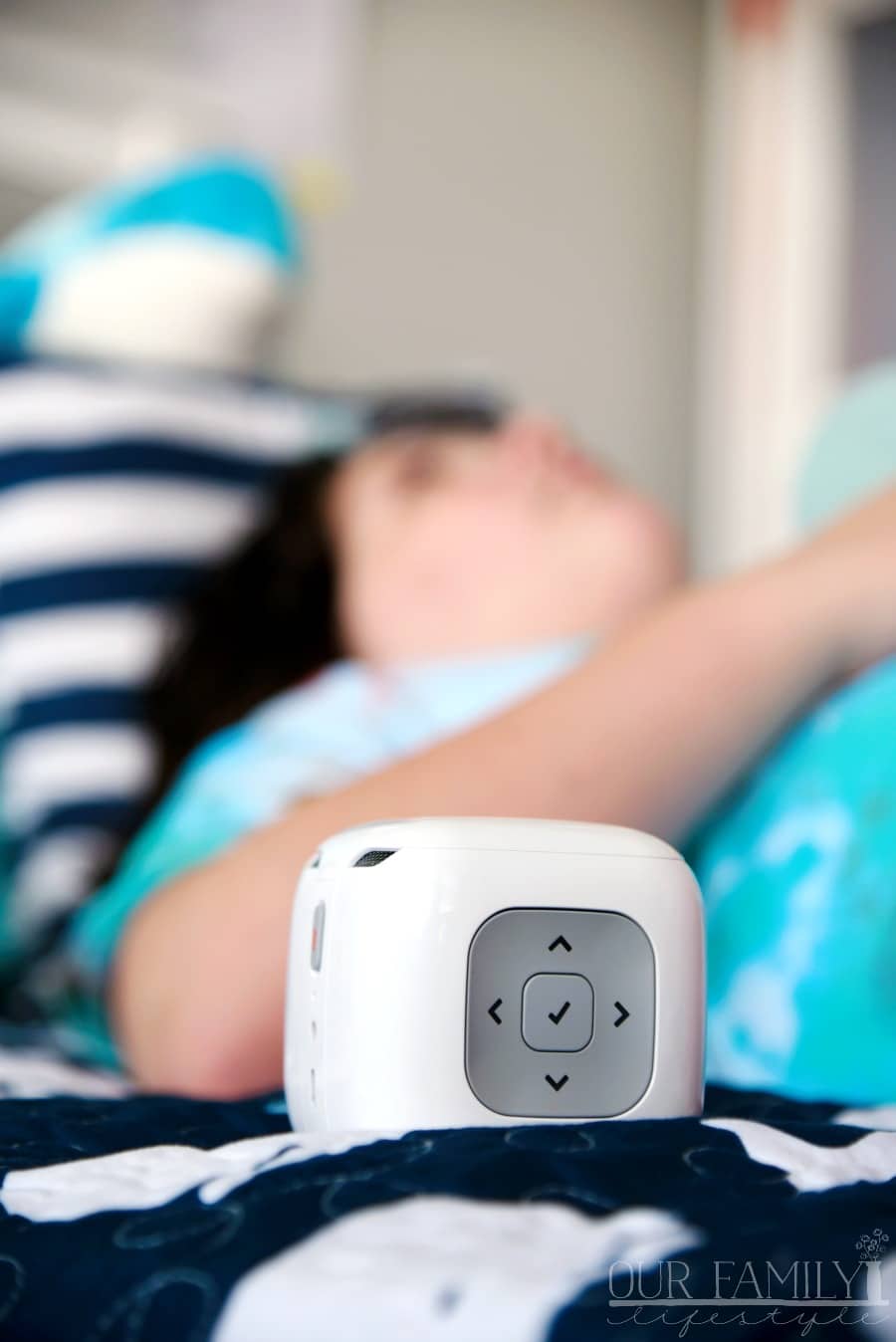 Kid-Friendly Portable Projector CINEMOOD