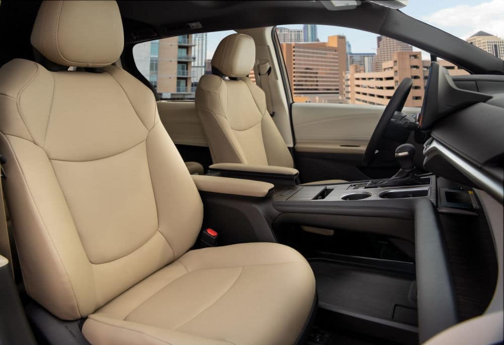 Maximize Your Driving Experience_ Why the 2023 Toyota Sienna Platinum is the Perfect Choice_