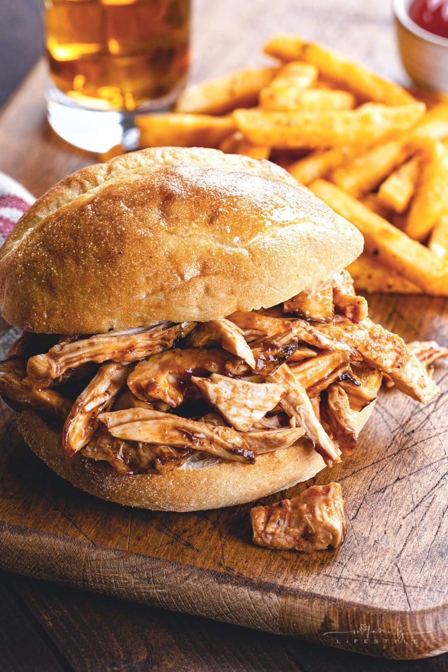 pulled chicken sandwich with fries