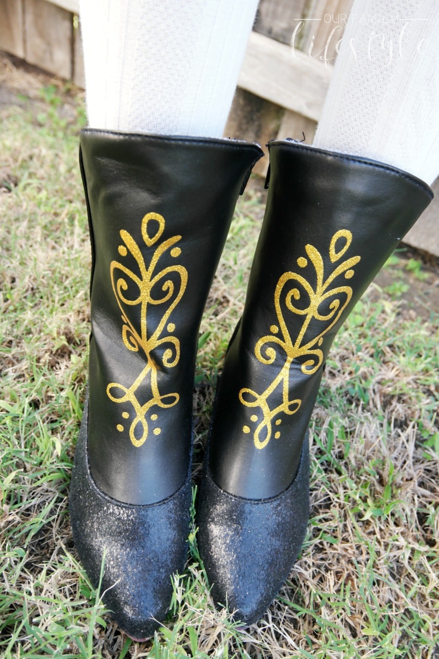 Princess Anna costume boots