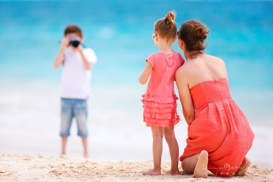 The Secrets to Getting Great Family Vacation Photos