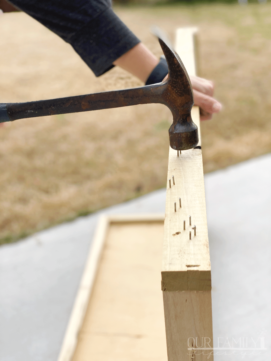 staples in rv dinette bench