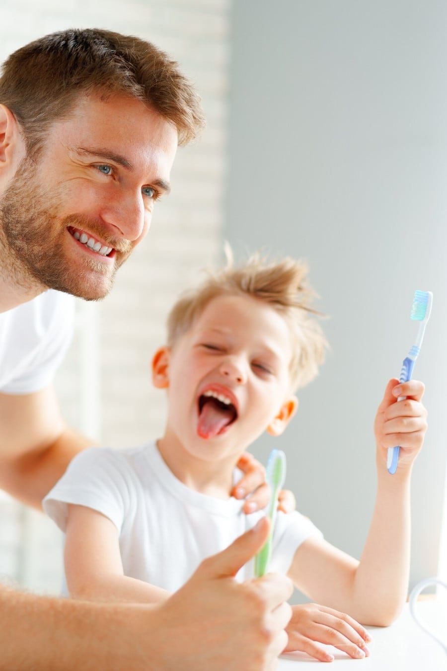 Tips For Helping Your Child Develop Healthy Teeth Care Habits