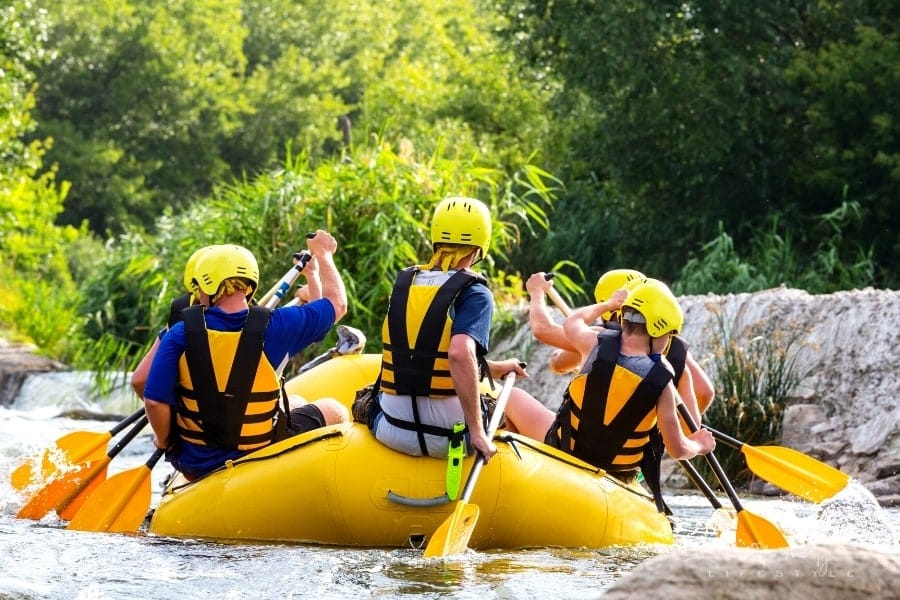 family rafting extreme summer sport