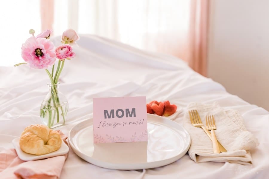 breakfast in bed for Mother's Day