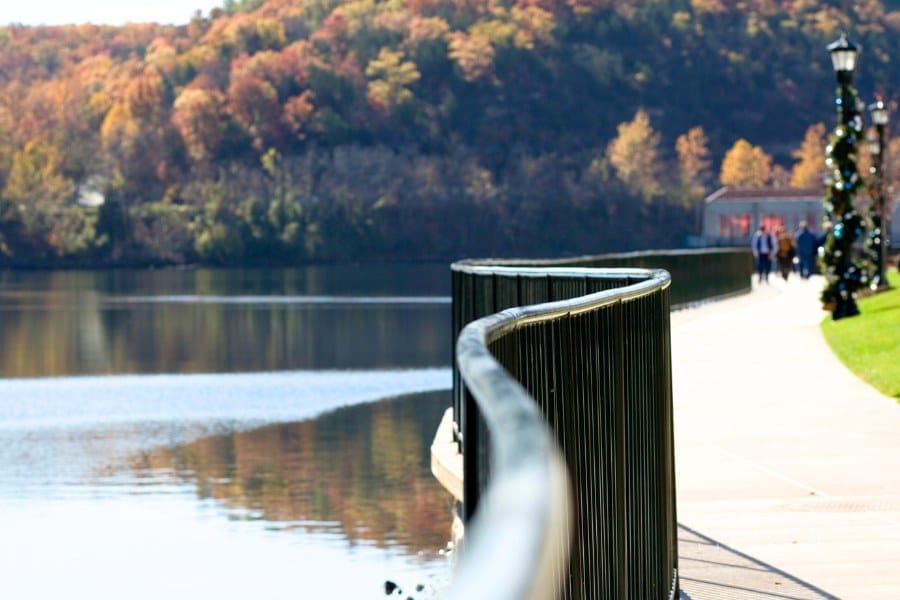 scenic walkway in branson mo