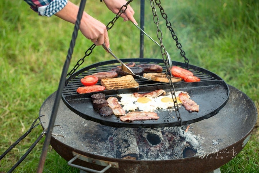 Cooking breakfast over portable fire pit